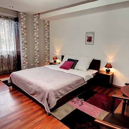 Pensiunea Studio Bacau Luaran gambar